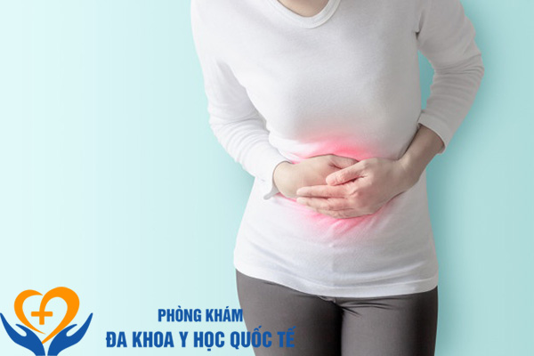 Có thai 1 tháng bị đau bụng có sao không