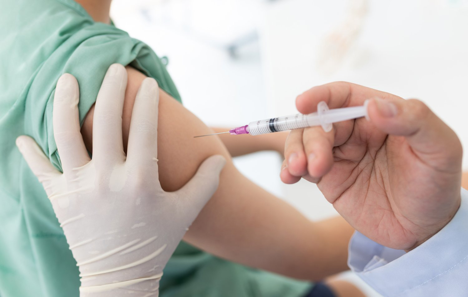 Tiêm thuốc tránh thai