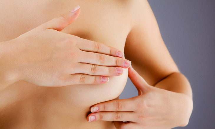 Căng tức ngực có thể là dấu hiệu mang thai